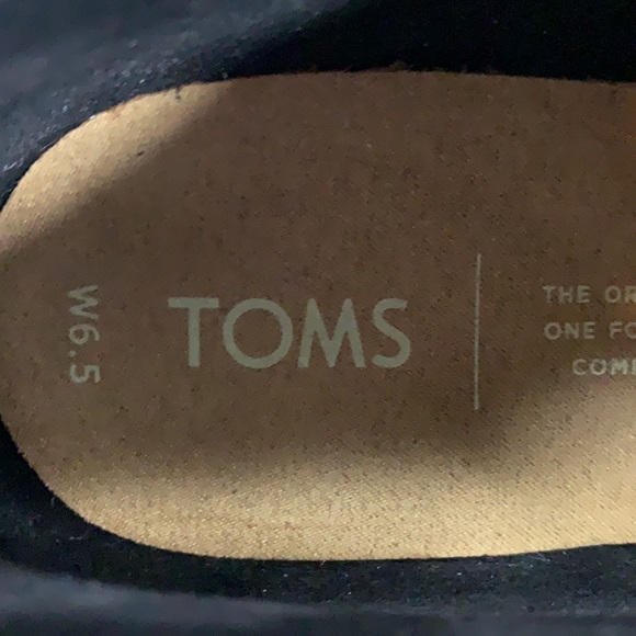 Toms suede and fabric zip up boots size 6.5